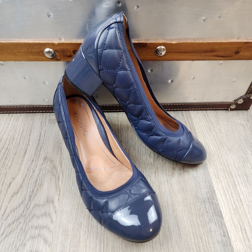 Nwob Vionic Ruby Quilted Leather Block Heel Pumps… - image 1